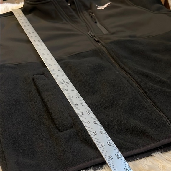 Reebok Men's Black Zip Jacket Size Small - Picture 8 of 9